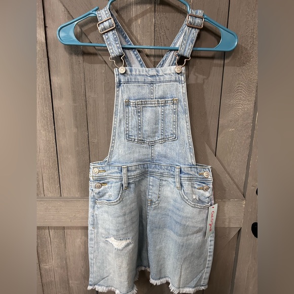 NWT Cat & Jack Girls Denim Light-wash Skirt Bibs Size 10/12 - Picture 1 of 3